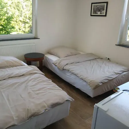Gastehaus Naher Porsche Fabrik Zimmer/room 22 Stuttgart